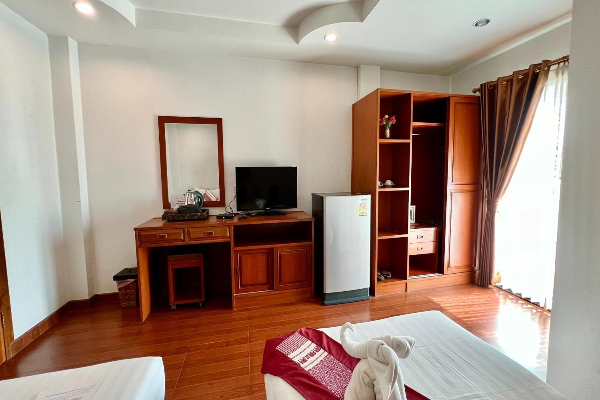 Sawadeelanna Hotel Нан Экстерьер фото