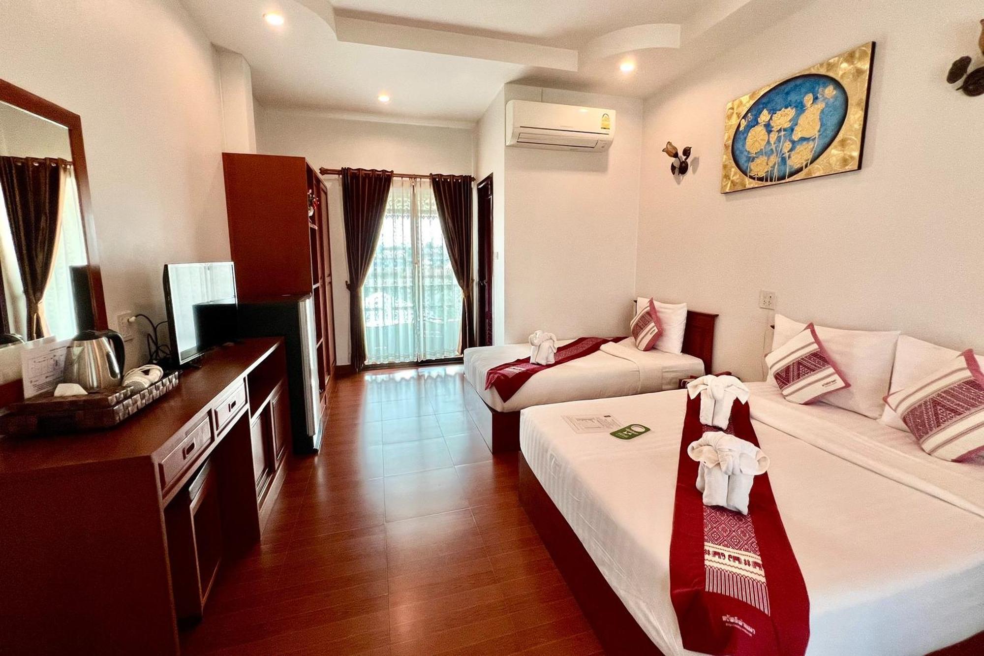 Sawadeelanna Hotel Нан Экстерьер фото