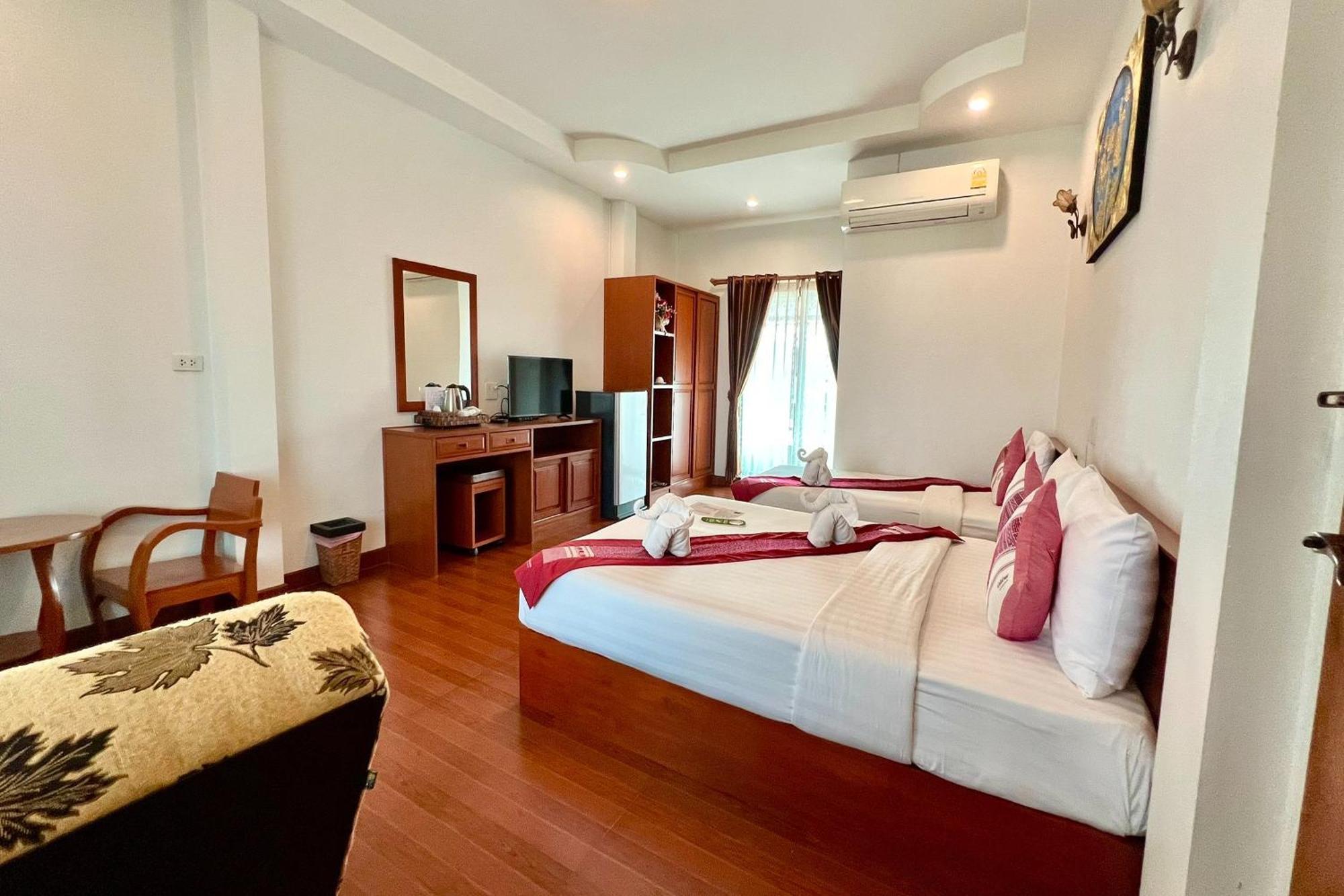Sawadeelanna Hotel Нан Экстерьер фото