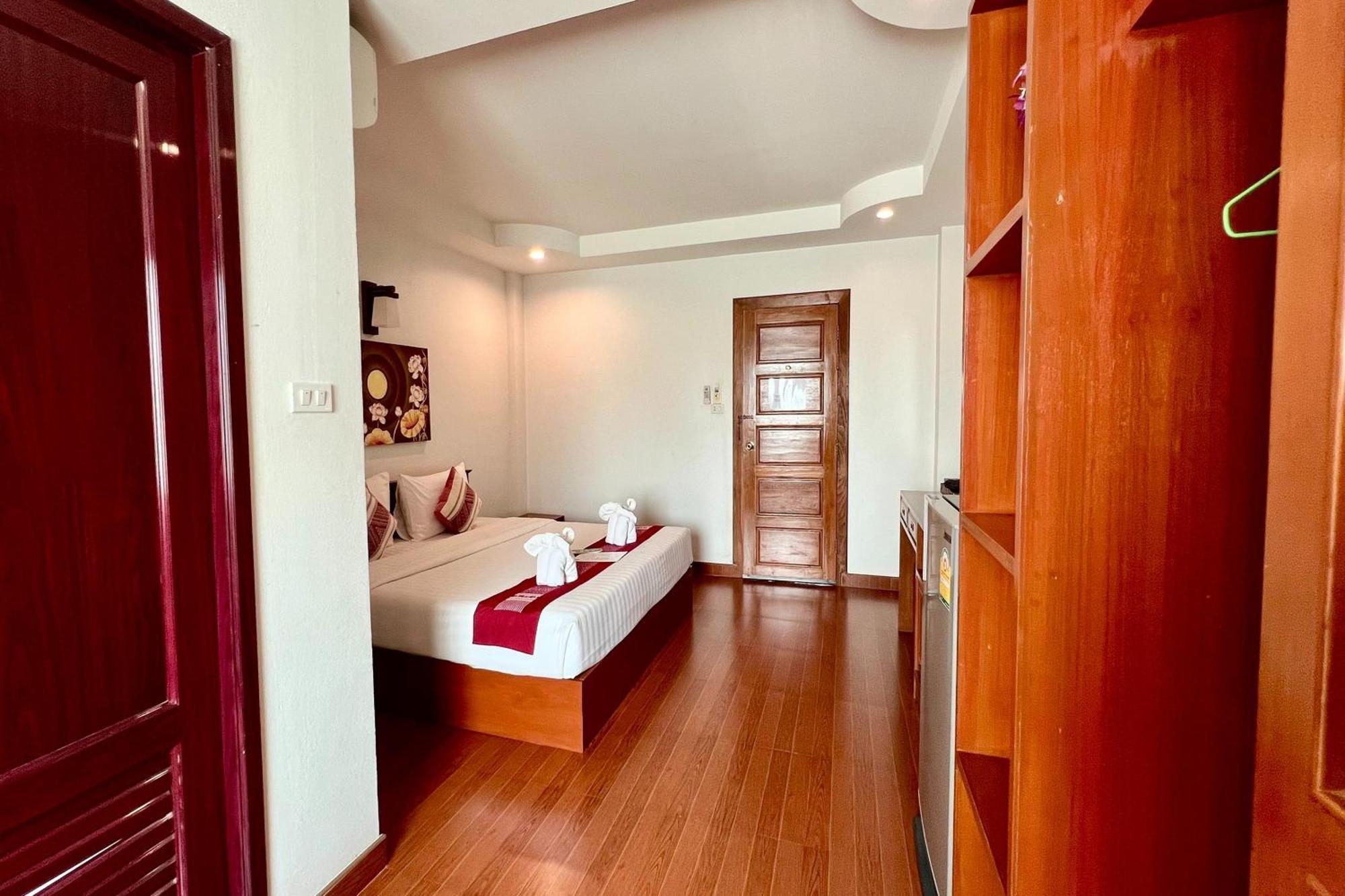 Sawadeelanna Hotel Нан Экстерьер фото
