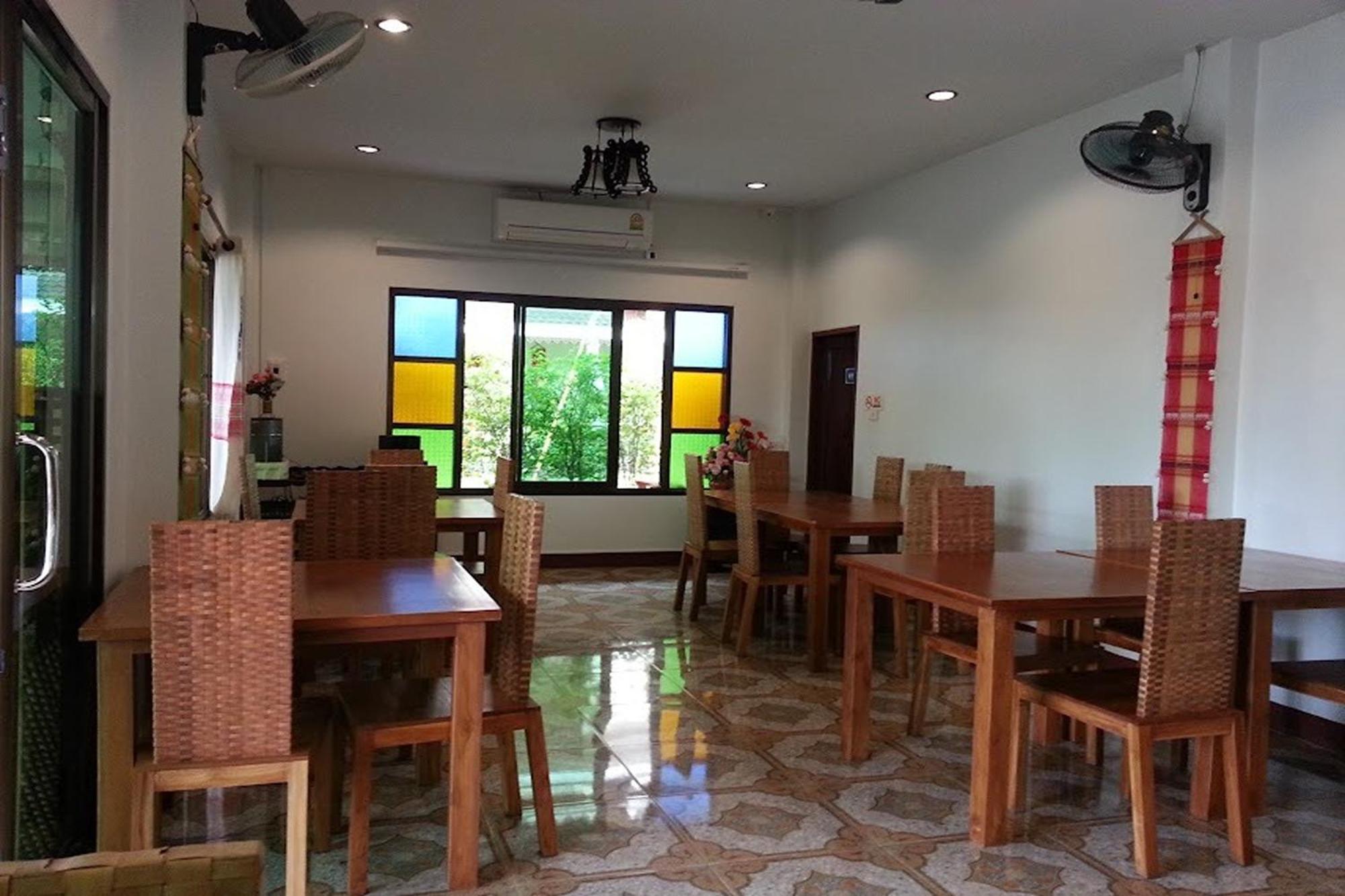 Sawadeelanna Hotel Нан Экстерьер фото