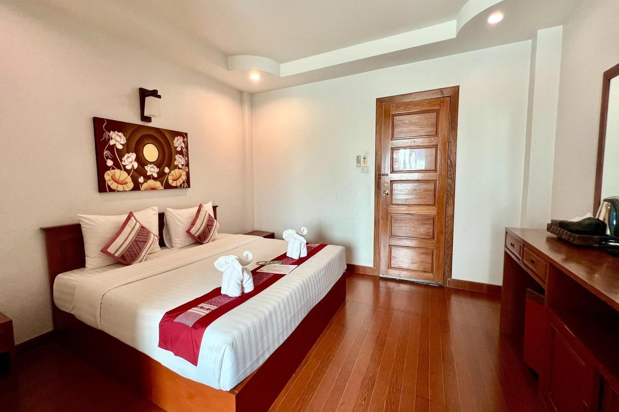 Sawadeelanna Hotel Нан Экстерьер фото