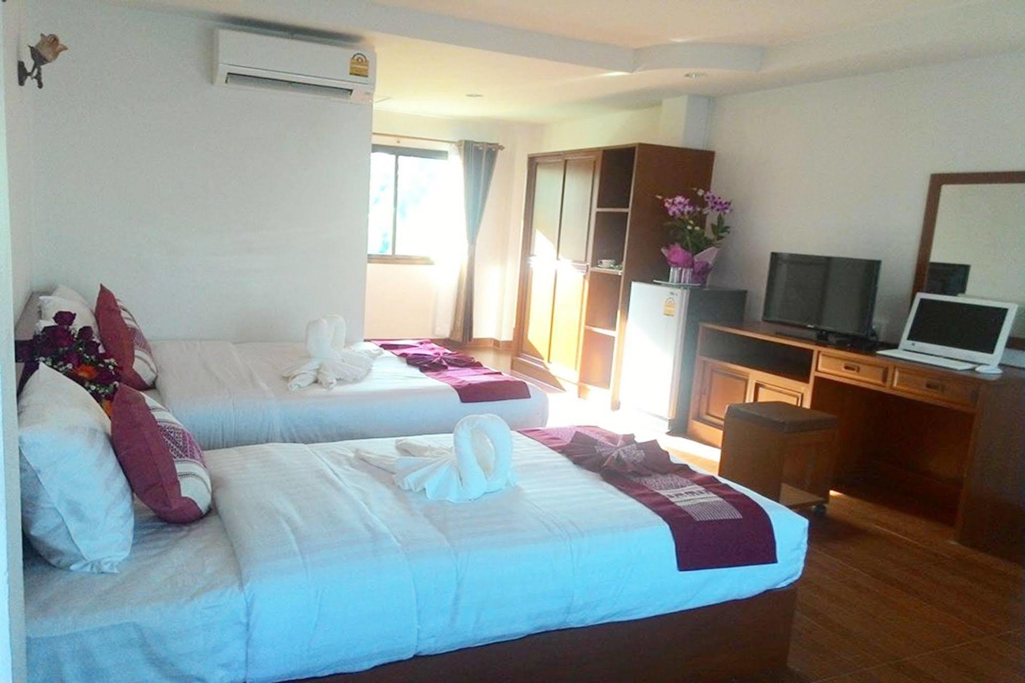Sawadeelanna Hotel Нан Экстерьер фото